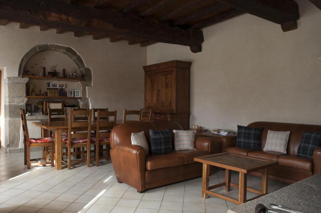 Ty Daou Gwez Bed & Breakfast Irodouer Exterior photo